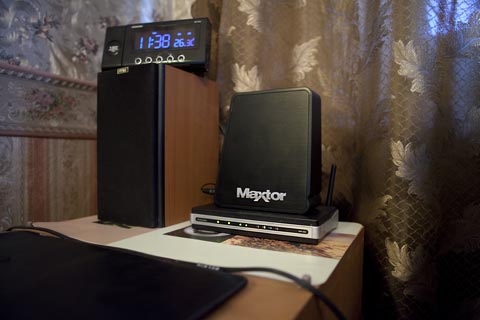 Maxtor+DLink-DIR-400_480px Maxtor+DLink-DIR-400_480px