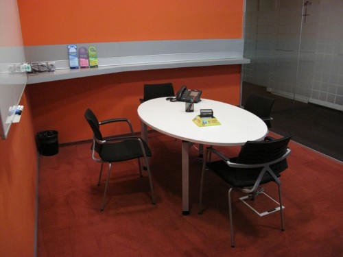03-meeting-room