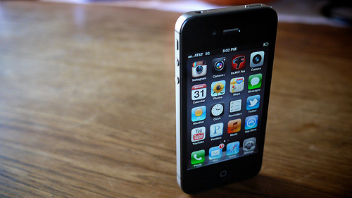 iPhone 4S Где дешевле купить iPhone 4S