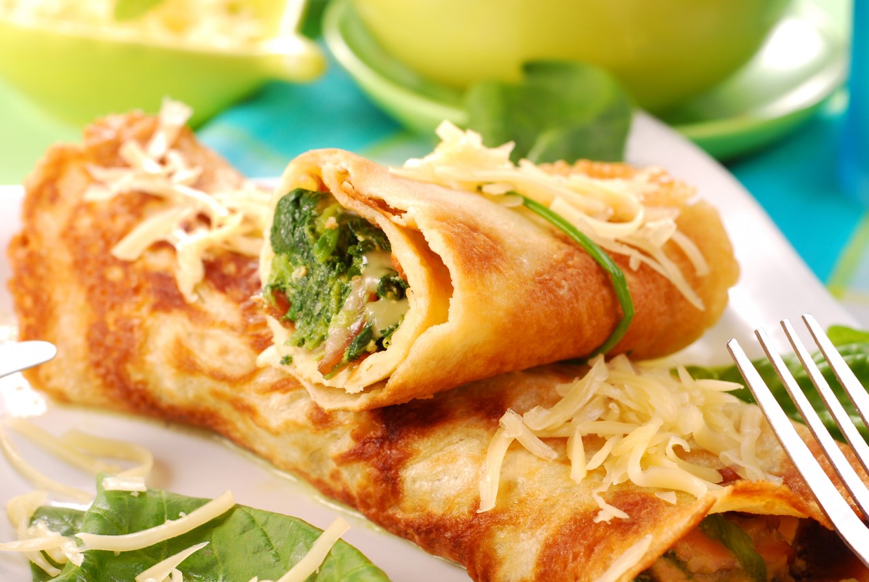 Блины с сыром и шпинатом