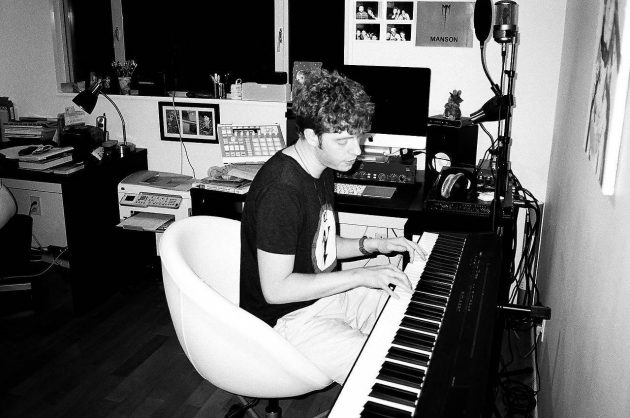 D.A. Wallach в домашней студии (с) фото theneptunes.org