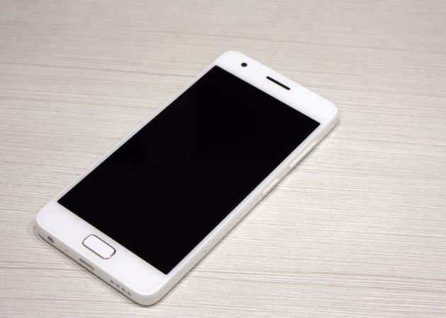 Lenovo ZUK Z2: внешний вид