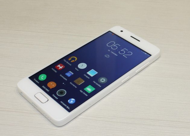 Lenovo ZUK Z2: дисплей