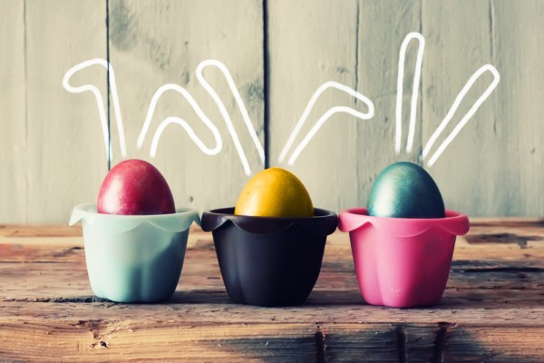 Чем красить яйца: рецепты, как надо красить