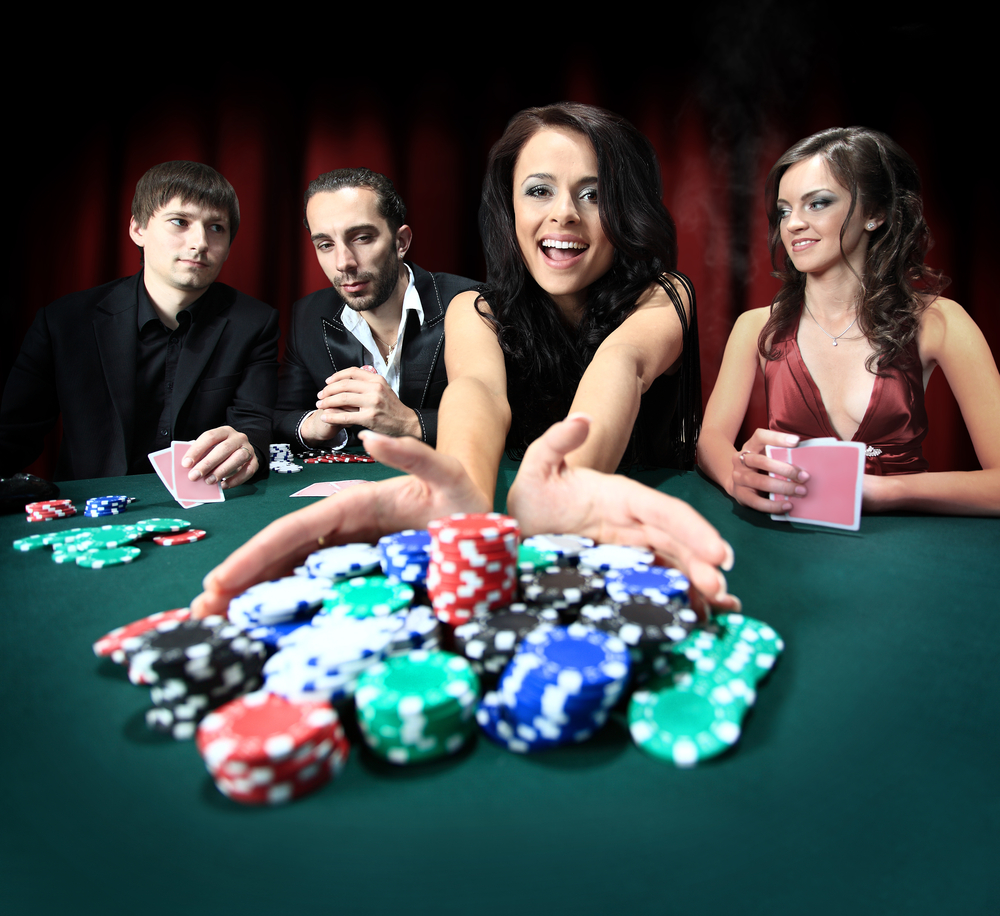 Где и как найти тренера по покеру в России?