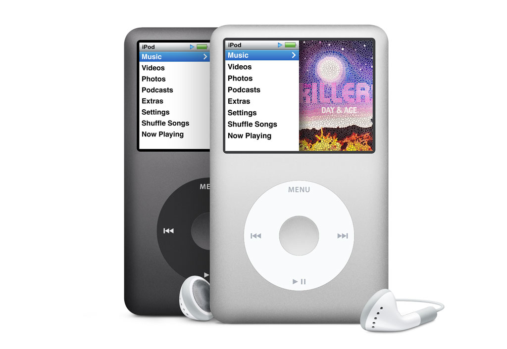 Психанул и купил iPod Classic в 2021 году. Он оказался волшебно хорошим