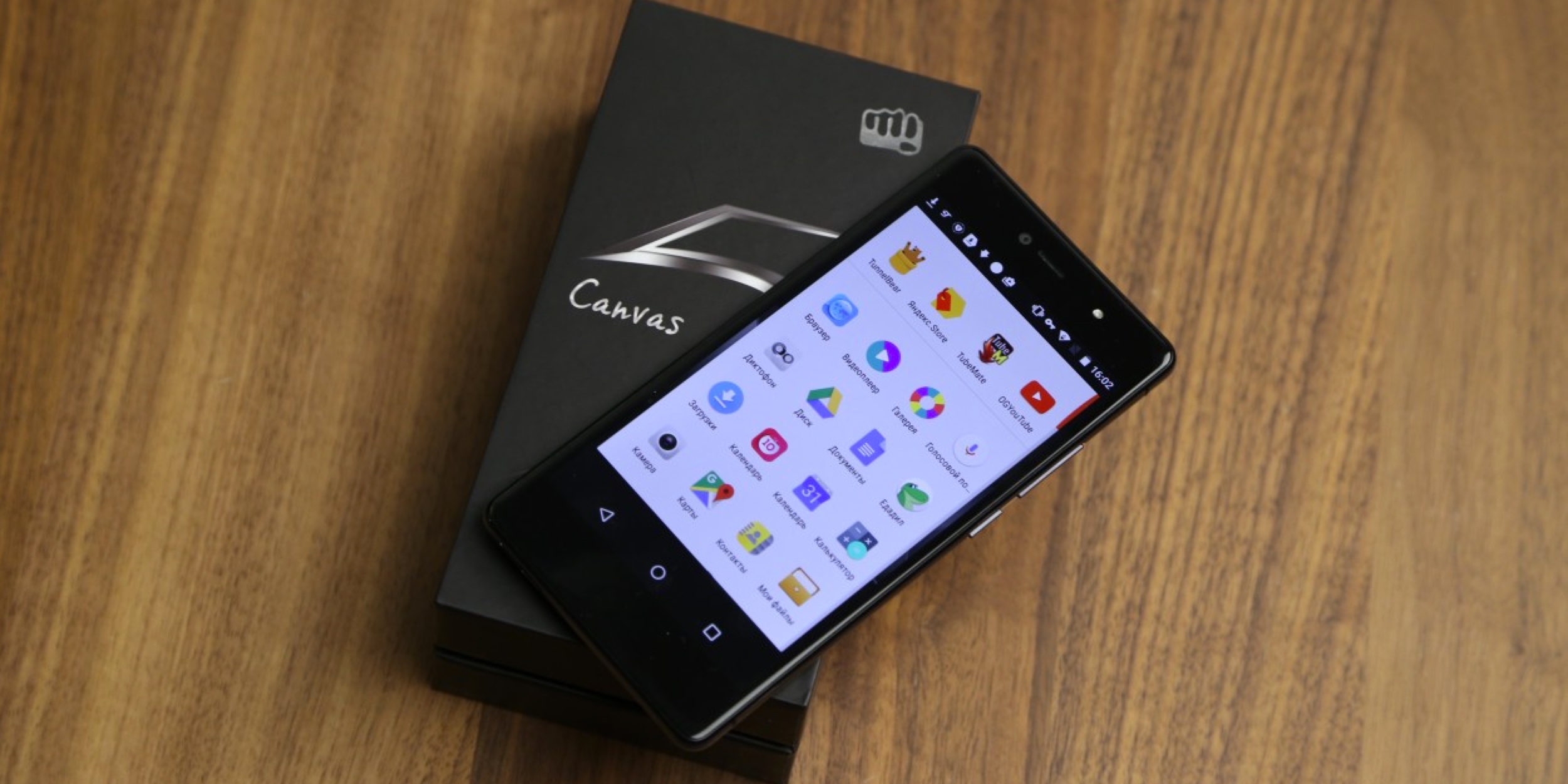 Micromax Canvas 5 — бюджетный смартфон, который не выглядит бюджетным —  Лайфхакер