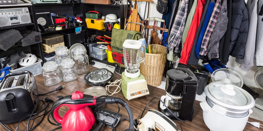 Обыкновенные сканы или фото с бумажного учебника собранные в один файл