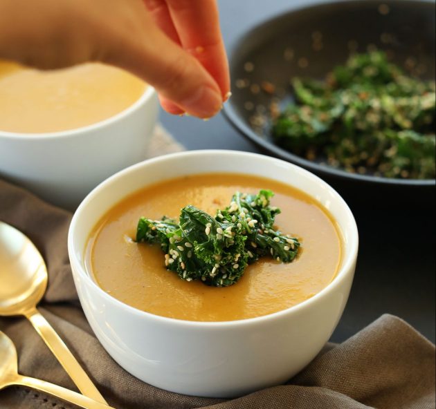 Что приготовить из тыквы: суп-пюре с тыквой и сухариками
