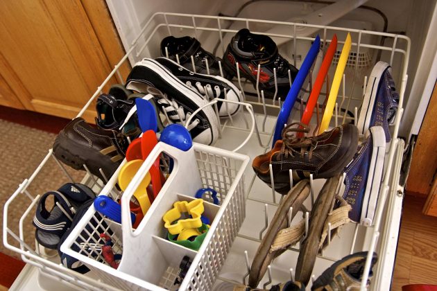 Как пользоваться посудомоечной машиной: мыть обувь