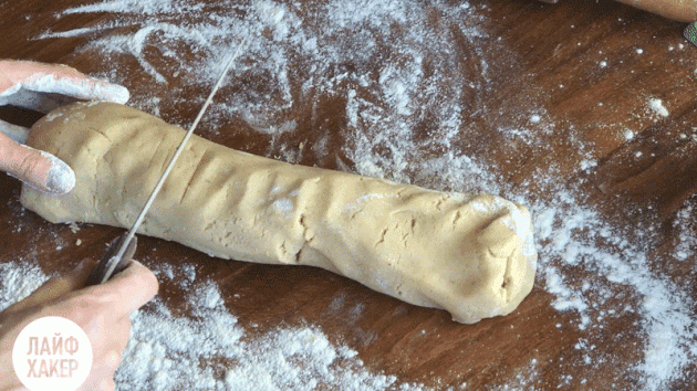 Имбирные пряники: Разделите тесто на несколько частей