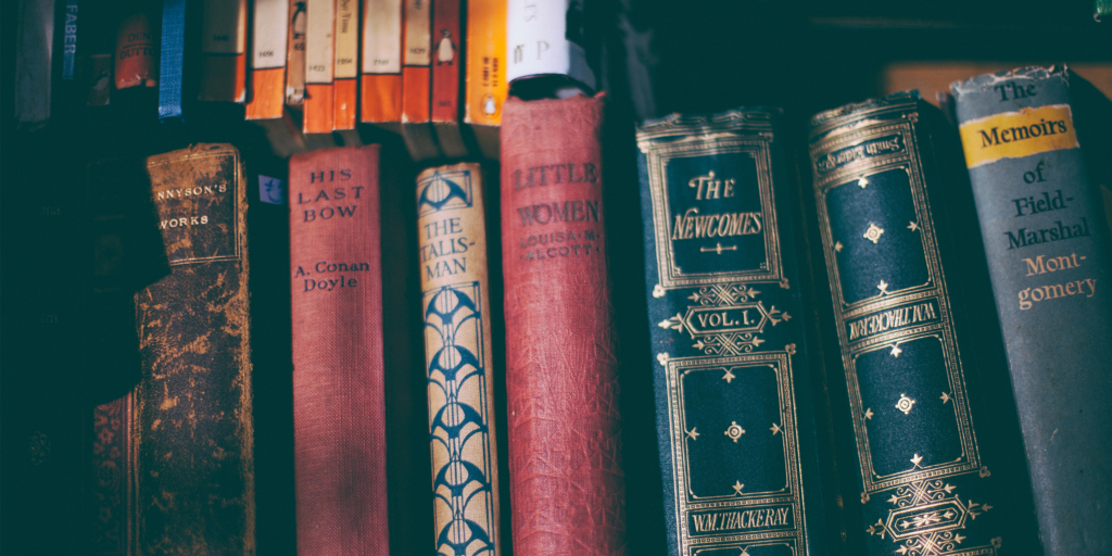 10 способов красиво расстаться со старыми книгами