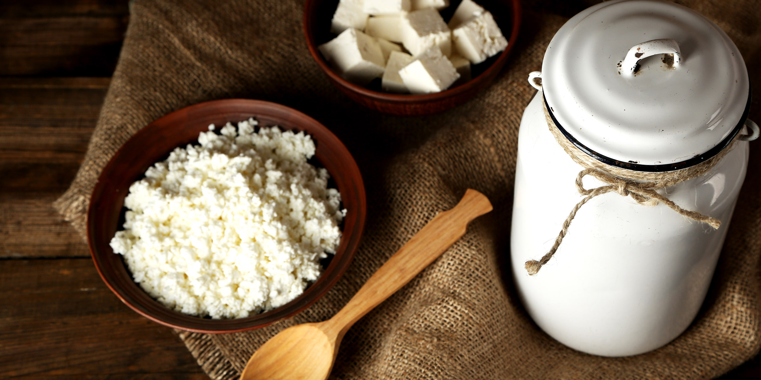 Как приготовить домашний творог из коровьего молока | Полезные рецепты от Experto