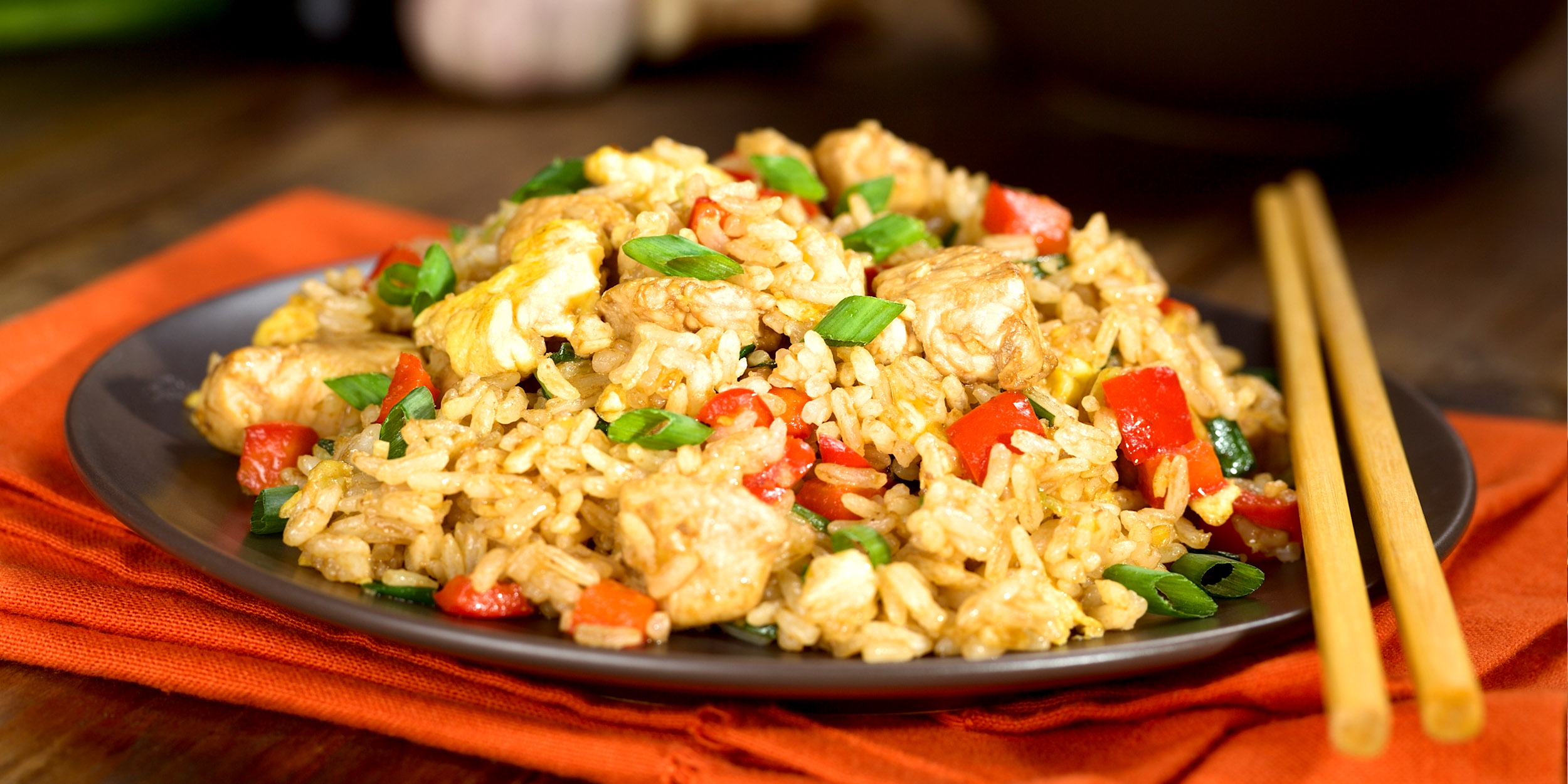 Жареный рис на сковороде: лучшие рецепты и секреты приготовления