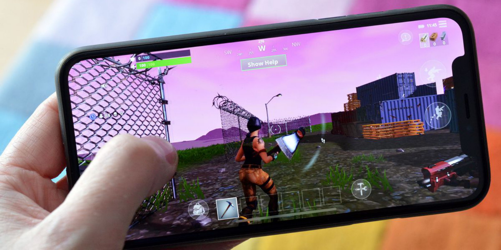 Инсайды недели: дизайн Pixel 3, смартфон Tesla и Fortnite для Android -  Лайфхакер