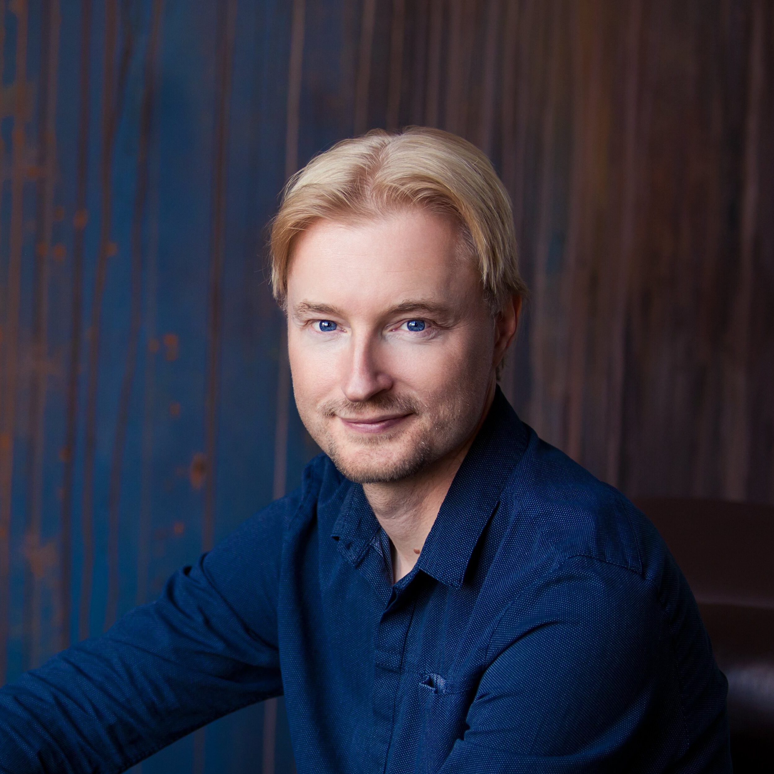 Аватар пользователя Максим Азаров