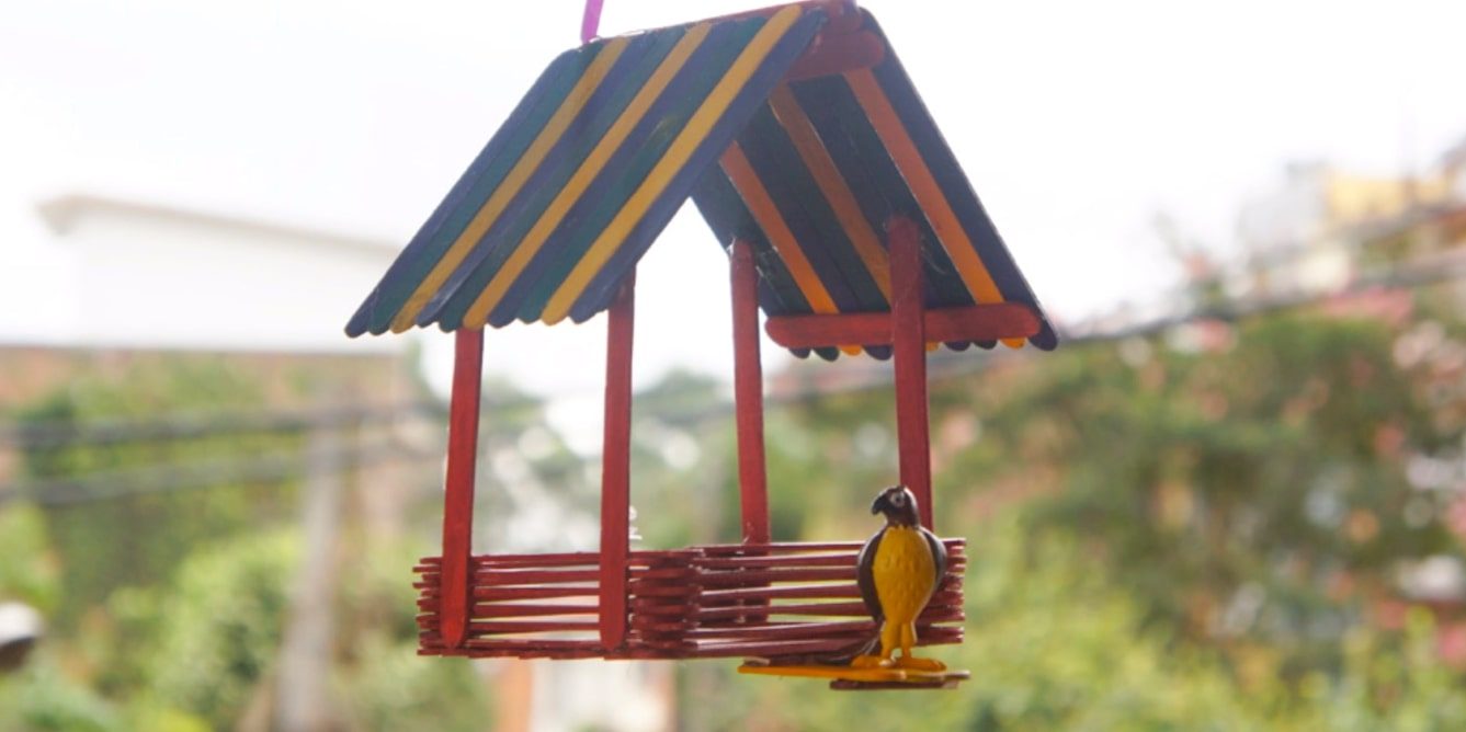 Как сделать кормушку для птиц: ТОП-10 замечательных идей с фото