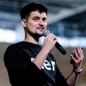 Аватар пользователя Никита Белоголовцев