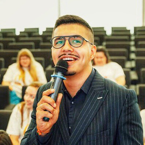 Аватар пользователя Айнур Зиннатуллин