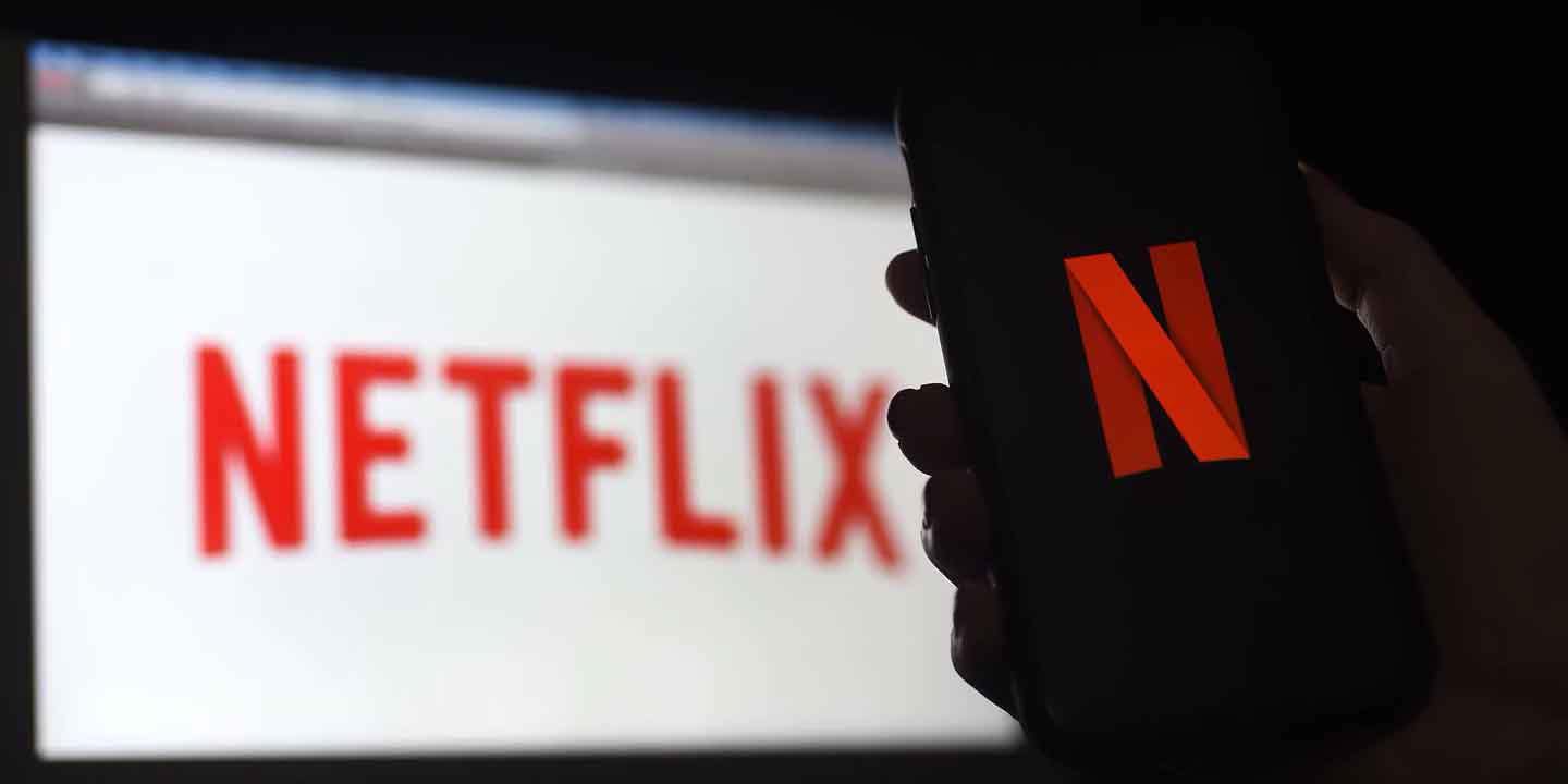 Netflix теперь полностью на русском с тарифами в рублях — Лайфхакер