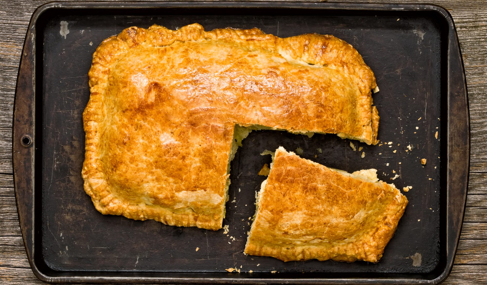 Быстрый пирог с курицей и картофелем