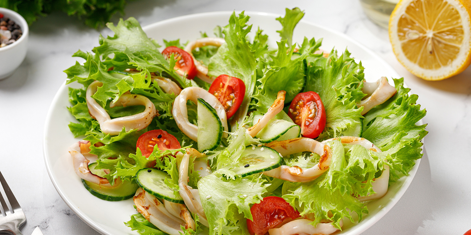 Вкусный салат с кальмарами без майонеза – пошаговый рецепт с фотографиями