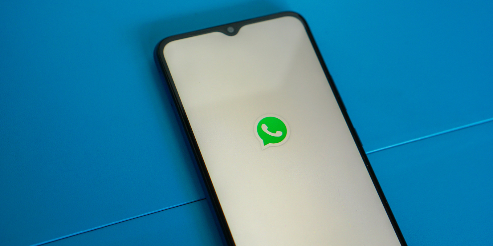 WhatsApp разрешит использовать один аккаунт на двух смартфонах - Лайфхакер