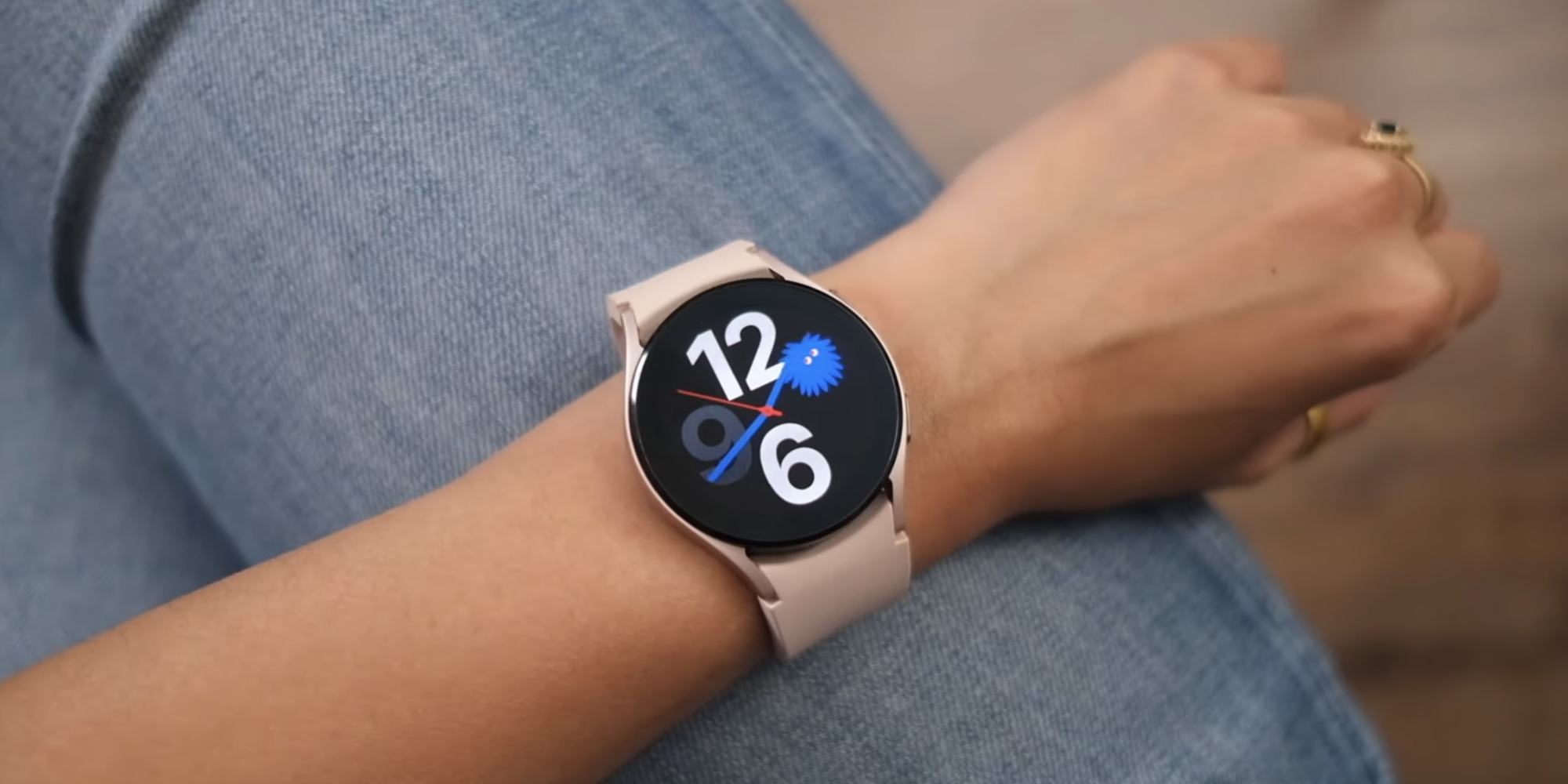 Samsung Galaxy Watch 4 и 5 научили отслеживать состояние аккумулятора -  Лайфхакер